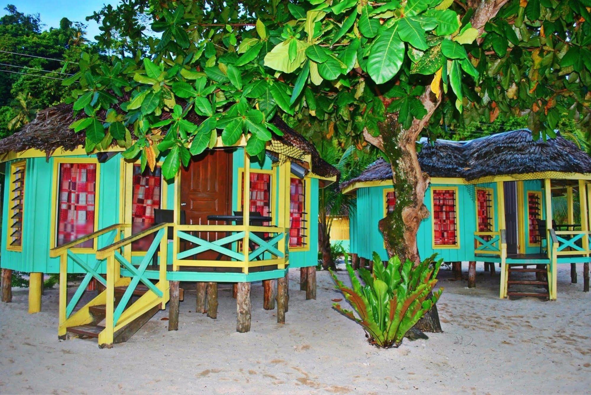 Taufua Beach Fales Lalomanu Exterior photo